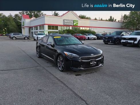 Used 2019 Kia Stinger GT1 AWD/4WD image 1
