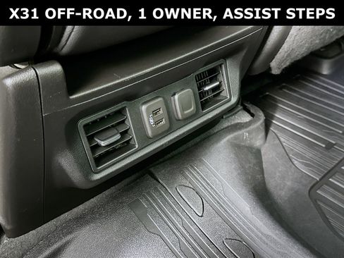 Used 2022 GMC Sierra 1500 SLT image 27