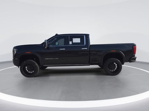 Used 2024 GMC Sierra 2500 Denali Ultimate AWD/4WD image 6