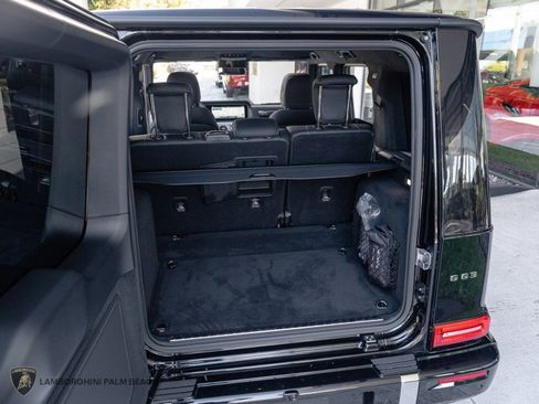 Used 2025 Mercedes-Benz G 63 AMG 4MATIC image 35