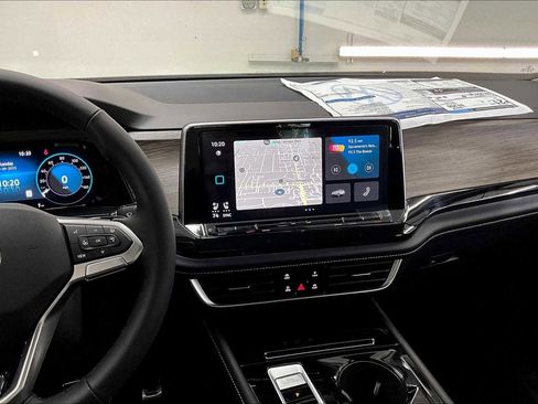 New 2026 Volkswagen Atlas SEL Premium R-Line image 9