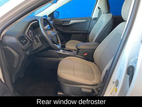 Used 2022 Ford Escape SE w/ Cold Weather Package AWD/4WD image 10