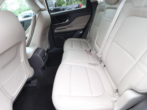 Used 2022 Lincoln Corsair FWD image 9