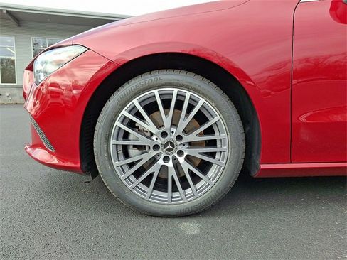 Used 2023 Mercedes-Benz CLA 250 4MATIC image 8