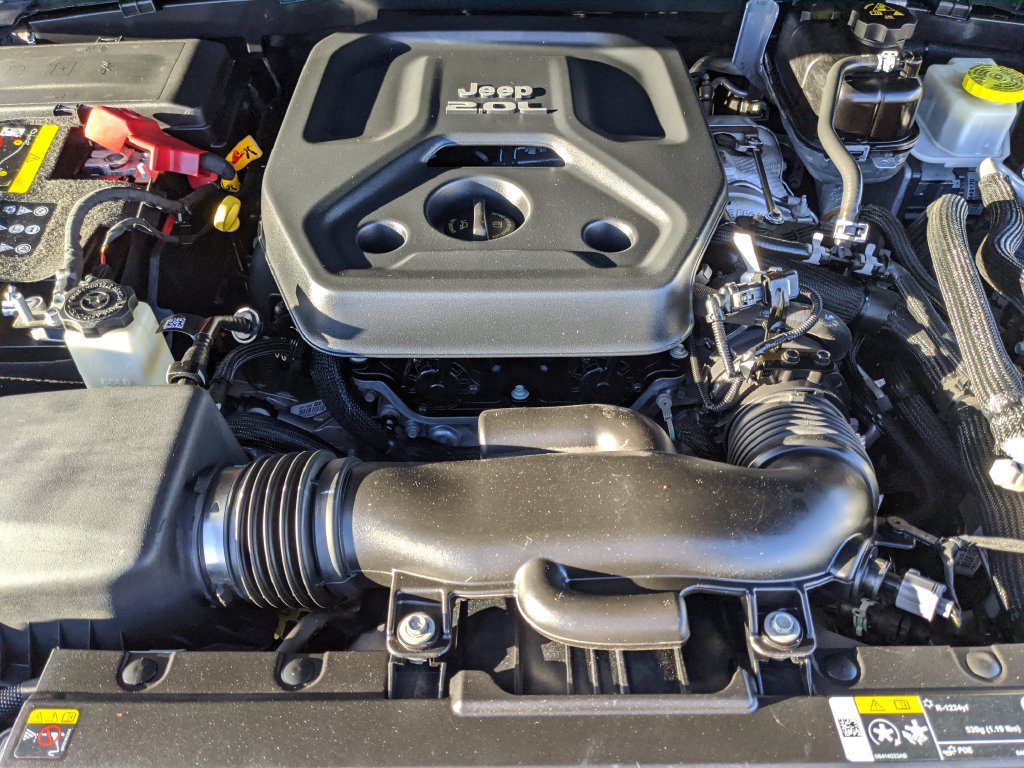 Used 2023 Jeep Wrangler Unlimited Sahara AWD/4WD image 20
