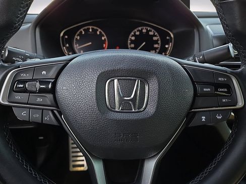 Used 2019 Honda Accord Sport image 19