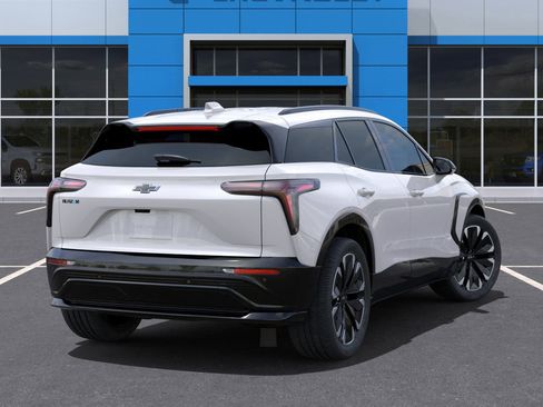 New 2025 Chevrolet Blazer EV RS image 38