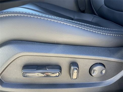 New 2025 Honda Pilot Touring image 26