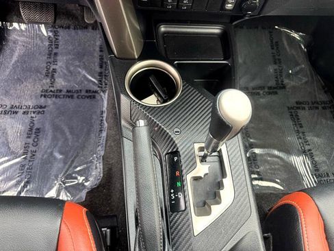Used 2014 Toyota RAV4 Limited image 16