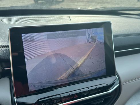 New 2026 Jeep Compass Limited image 34