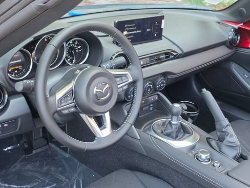 New 2026 MAZDA MX-5 Miata Club RWD image 7