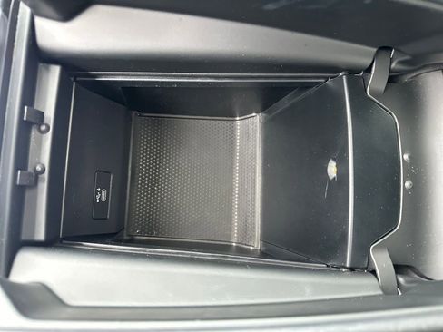 Used 2023 BMW X5 xDrive40i w/ M Sport Package image 28