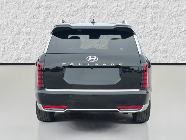 Used 2026 Hyundai Palisade Calligraphy FWD image 4