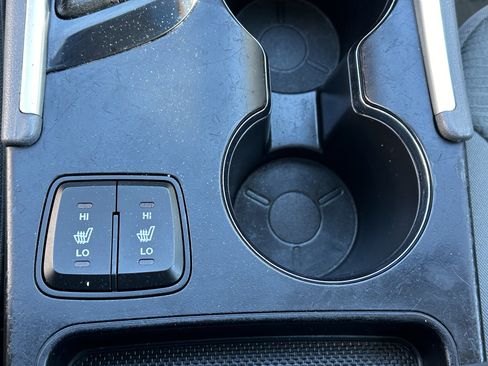 Used 2015 Hyundai Sonata image 32