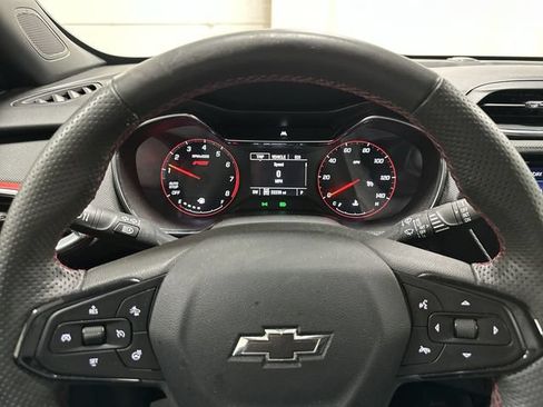 Used 2023 Chevrolet TrailBlazer RS w/ Convenience Package AWD/4WD image 10