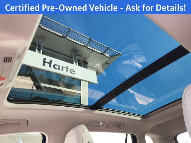 Certified 2023 Volkswagen Tiguan SE w/ Panoramic Sunroof Package AWD/4WD image 19