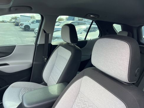 Used 2024 Chevrolet Equinox LS image 16