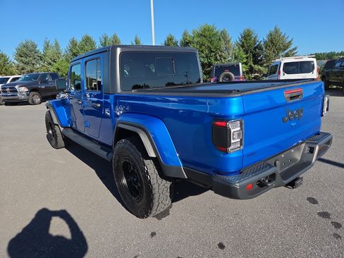 Used 2021 Jeep Gladiator Sport AWD/4WD image 12