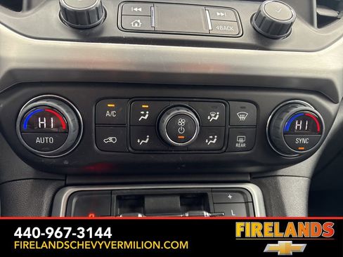 Used 2023 GMC Acadia SLE w/ Driver Convenience Package image 19