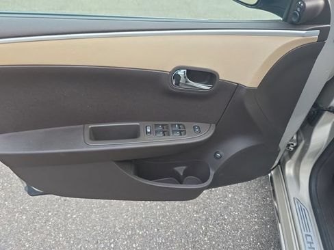 Used 2009 Chevrolet Malibu Hybrid FWD image 13