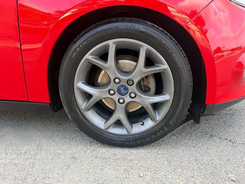 Used 2013 Ford Focus SE FWD image 32