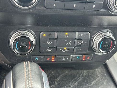 Used 2020 Ford F150 Platinum image 33