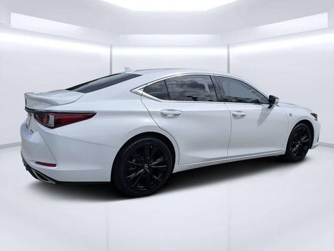 Used 2023 Lexus ES 350 F Sport FWD image 3