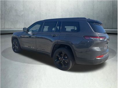 New 2026 Jeep Grand Cherokee L Limited w/ Limited Altitude Package