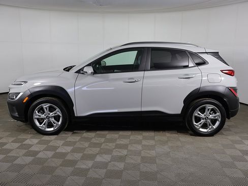 Used 2023 Hyundai Kona SEL image 12