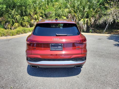 Used 2025 Audi Q5 Premium Plus w/ Premium Plus image 5