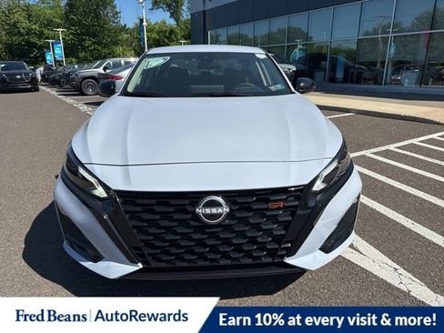 New 2026 Nissan Altima 2.5 SR FWD image 3