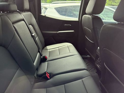 Used 2023 GMC Canyon Elevation w/ Elevation Premium Package RWD image 7