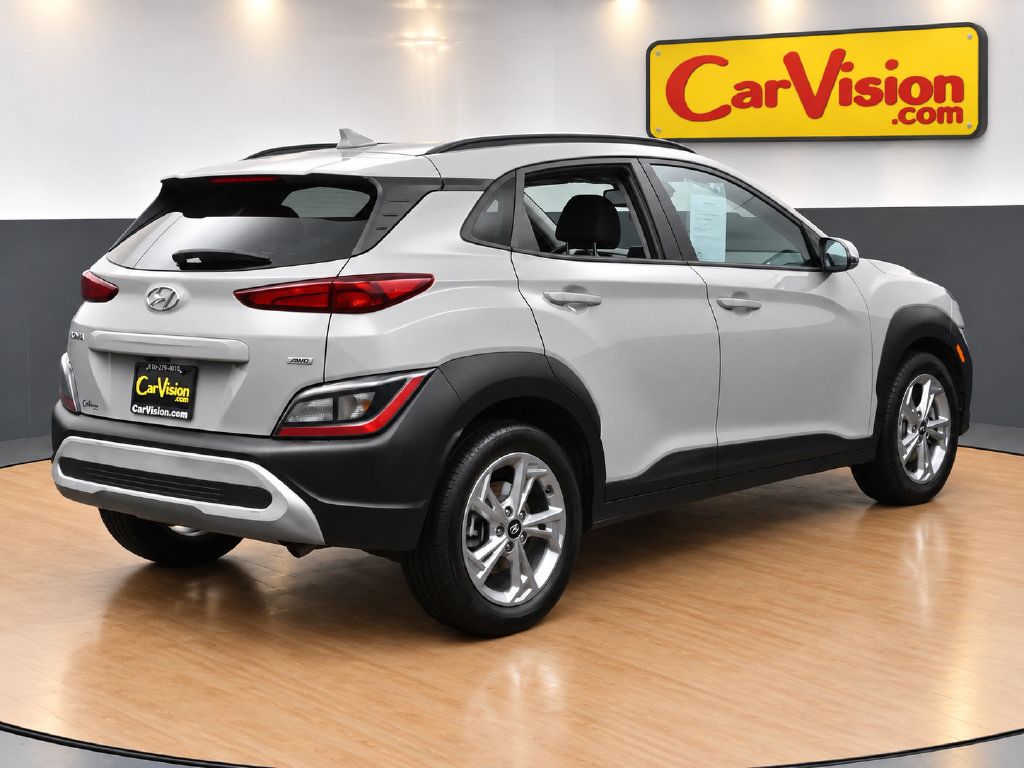 Used 2023 Hyundai Kona SEL w/ Convenience Package AWD/4WD image 4