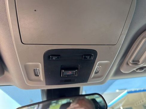 Used 2020 Toyota Camry LE FWD image 18