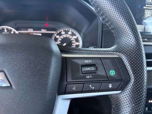 Used 2024 Mitsubishi Outlander SE FWD image 16