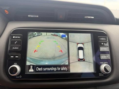 Used 2024 Nissan Kicks SR w/ SR Premium Package FWD image 24