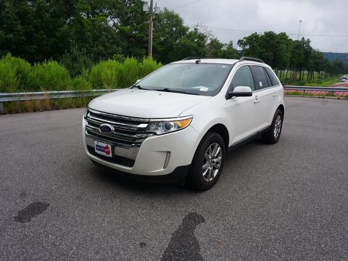 Used 2014 Ford Edge Limited w/ Driver Entry Package FWD image 22