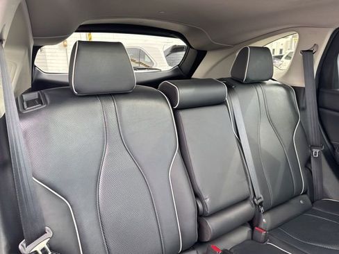 Certified 2024 Acura RDX SH-AWD w/ Advance Package image 27