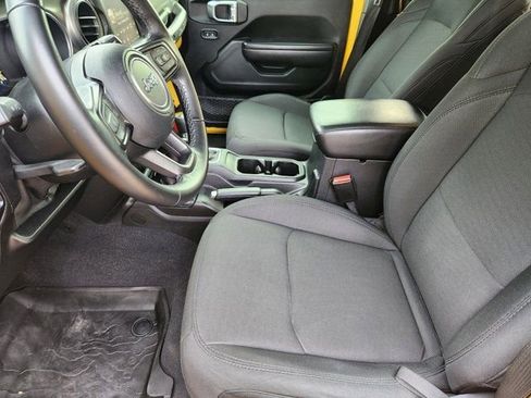 Used 2021 Jeep Wrangler Unlimited Sport image 4