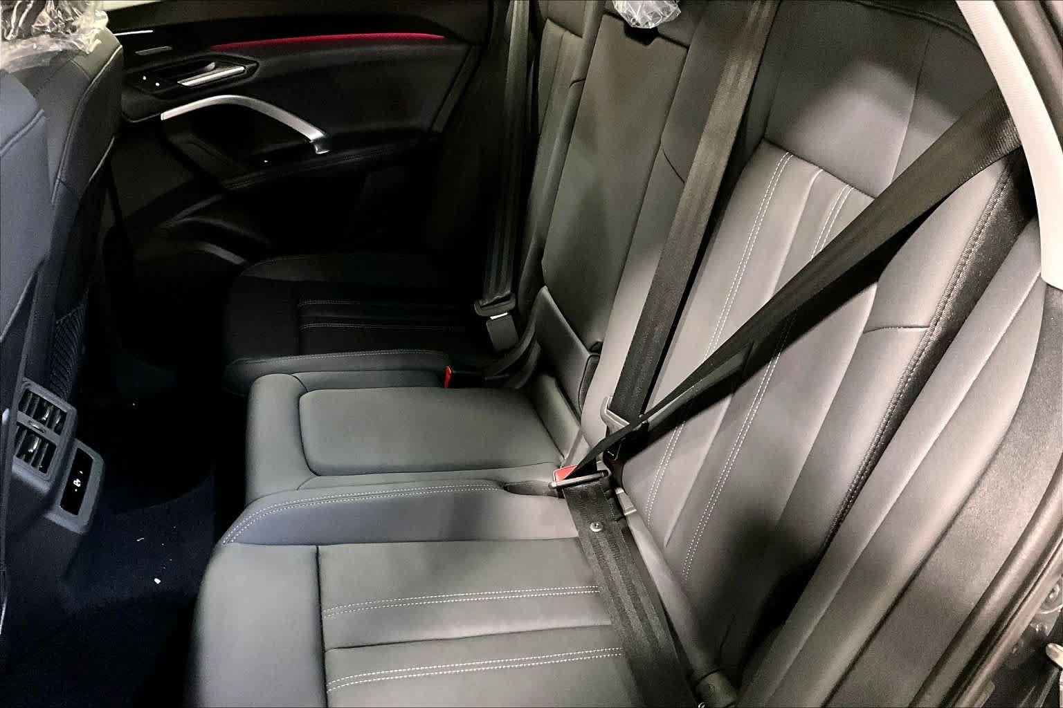 New 2026 Audi Q5 Premium AWD/4WD image 17