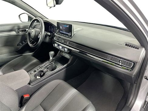 Used 2024 Honda Civic Sport image 27