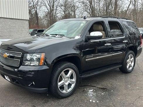 Used 2014 Chevrolet Tahoe LTZ image 2