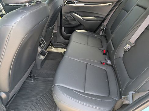 New 2026 Kia Seltos EX FWD image 8