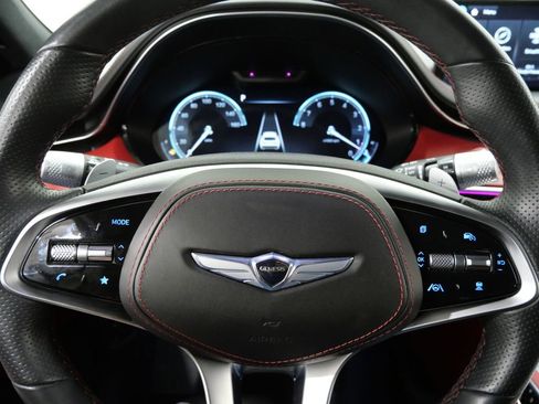Used 2022 Genesis GV70 3.5T Sport w/ Sport Prestige Package image 17