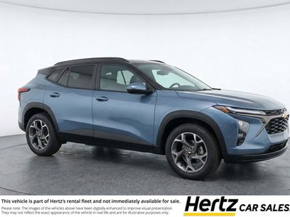 Used 2025 Chevrolet Trax LT w/ LT Convenience Package