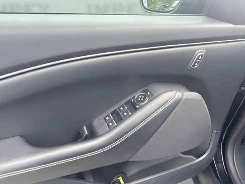 Used 2025 Ford Mustang Mach-E Select RWD image 18