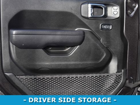 Used 2024 Jeep Wrangler Rubicon image 5