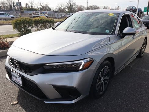 Used 2024 Honda Civic LX image 9