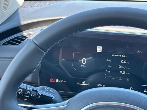 New 2026 Kia Carnival SX image 24