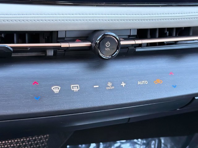 Certified 2024 Nissan Ariya FWD image 27